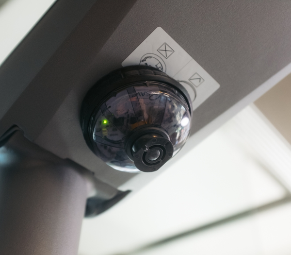 Installierter Controller für smarte Straßenbeleuchtung